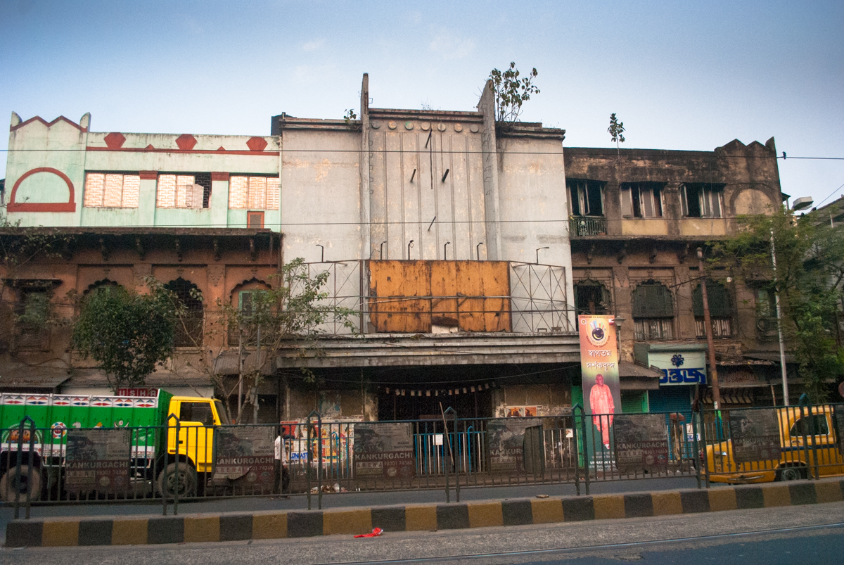 Khanna wikimedia commons