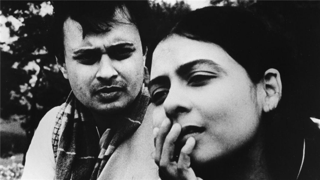 meghe dhaka tara still