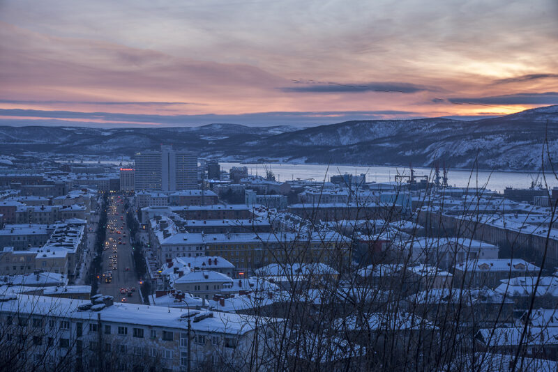 Murmansk travel and Arora borealis