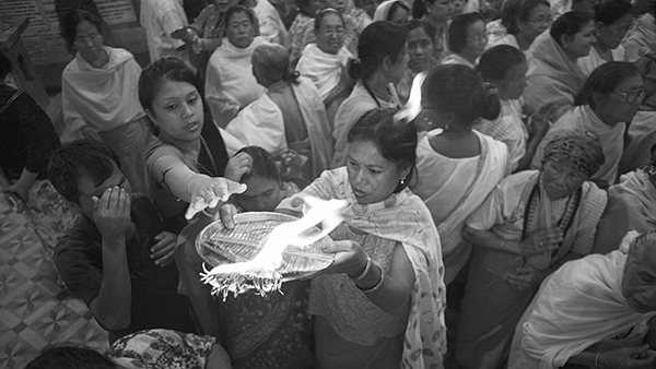 Nabadwip Manipuri Raas festival in Holi photo story