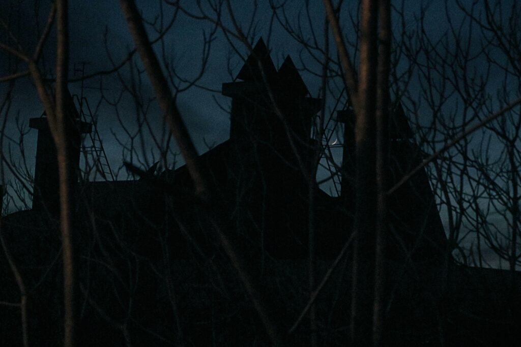 Haunted house_Alolika Mukhopadhyay_31.03.2025