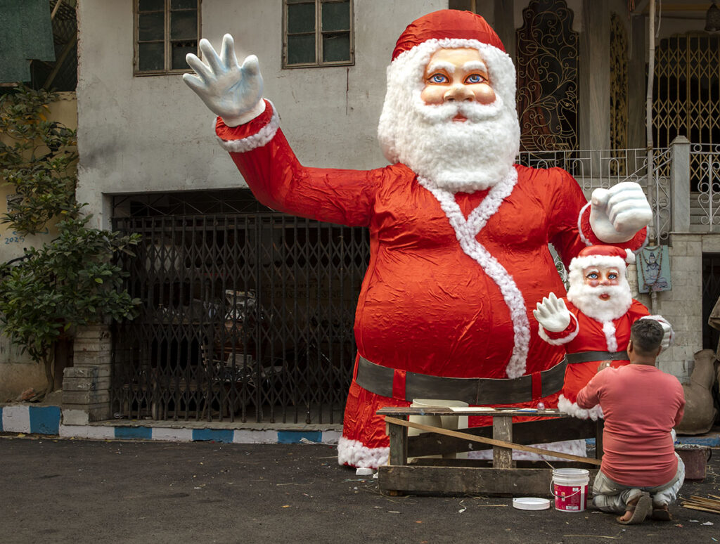 Photo Story on Christmas Cake (1)