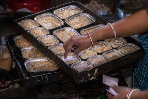 Photo Story on Christmas Cake (6)