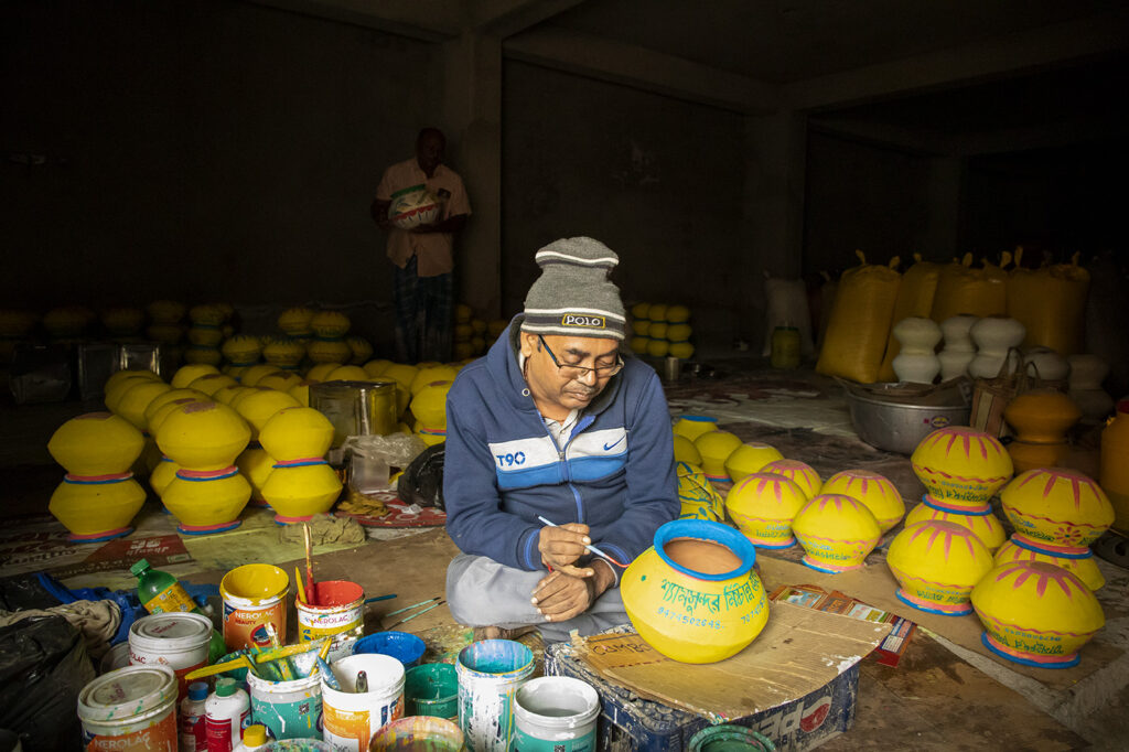 08 Jaynagarer Moa Photo Story