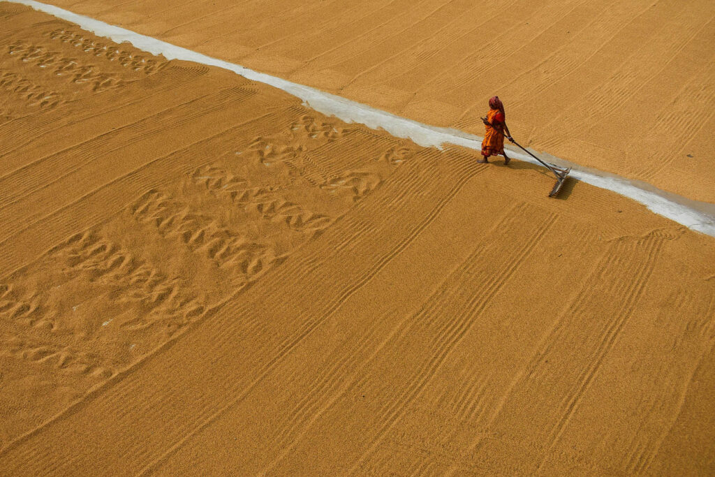 Photo Story_Rice Mill_Debarchan Chatterjee (12)