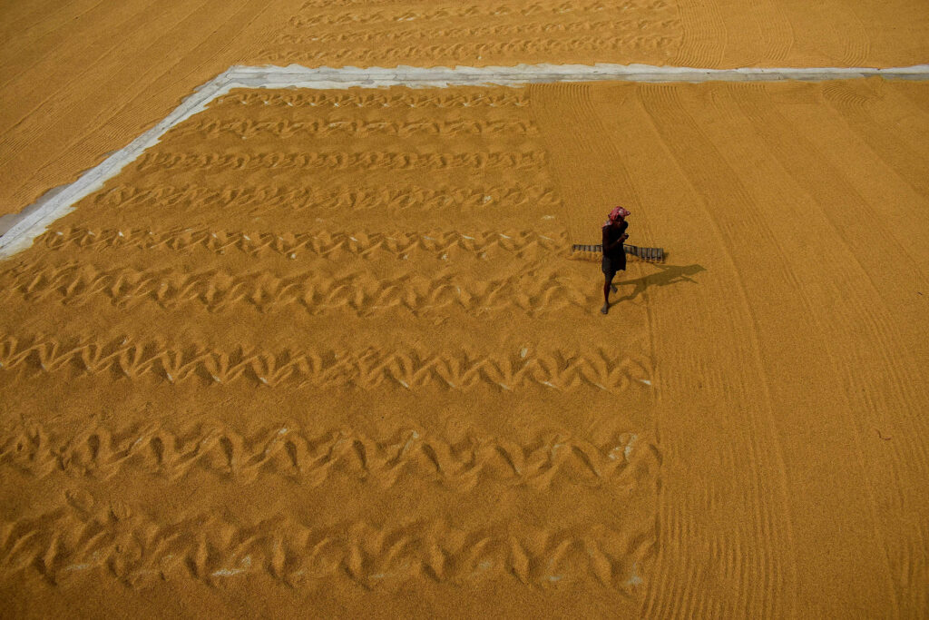 Photo Story_Rice Mill_Debarchan Chatterjee (9)