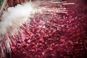 05 Holi celebration in Kolkata